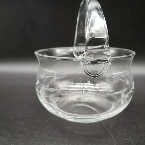 Princess House #685 Heritage Crystal Handled Basket 5" Clear Blown Glass VTG - Picture 5 of 11